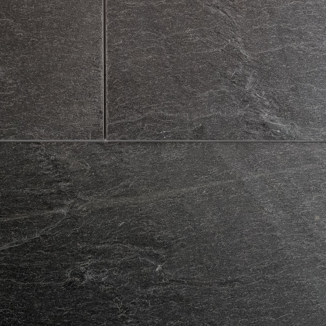 Frost Valley Dark Grey Natural Naturstensplatta